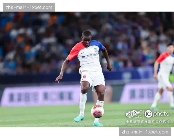 半场战报:上海申花1-0领先天津津门虎,控球率落后但反击效率惊人 半场战报:上海申花1-0领先天津津门虎,控球率落后但反击效率惊人