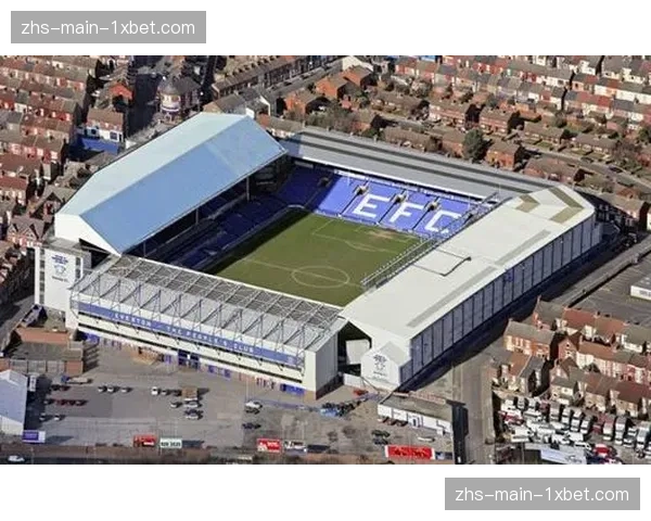 一座球场的记忆：跟随镜头走访即将在本赛季后改建的古迪逊公园