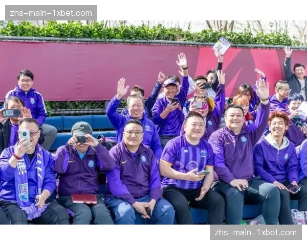 天津津门虎球迷会组织千人助威团，包车前往客场支持球队